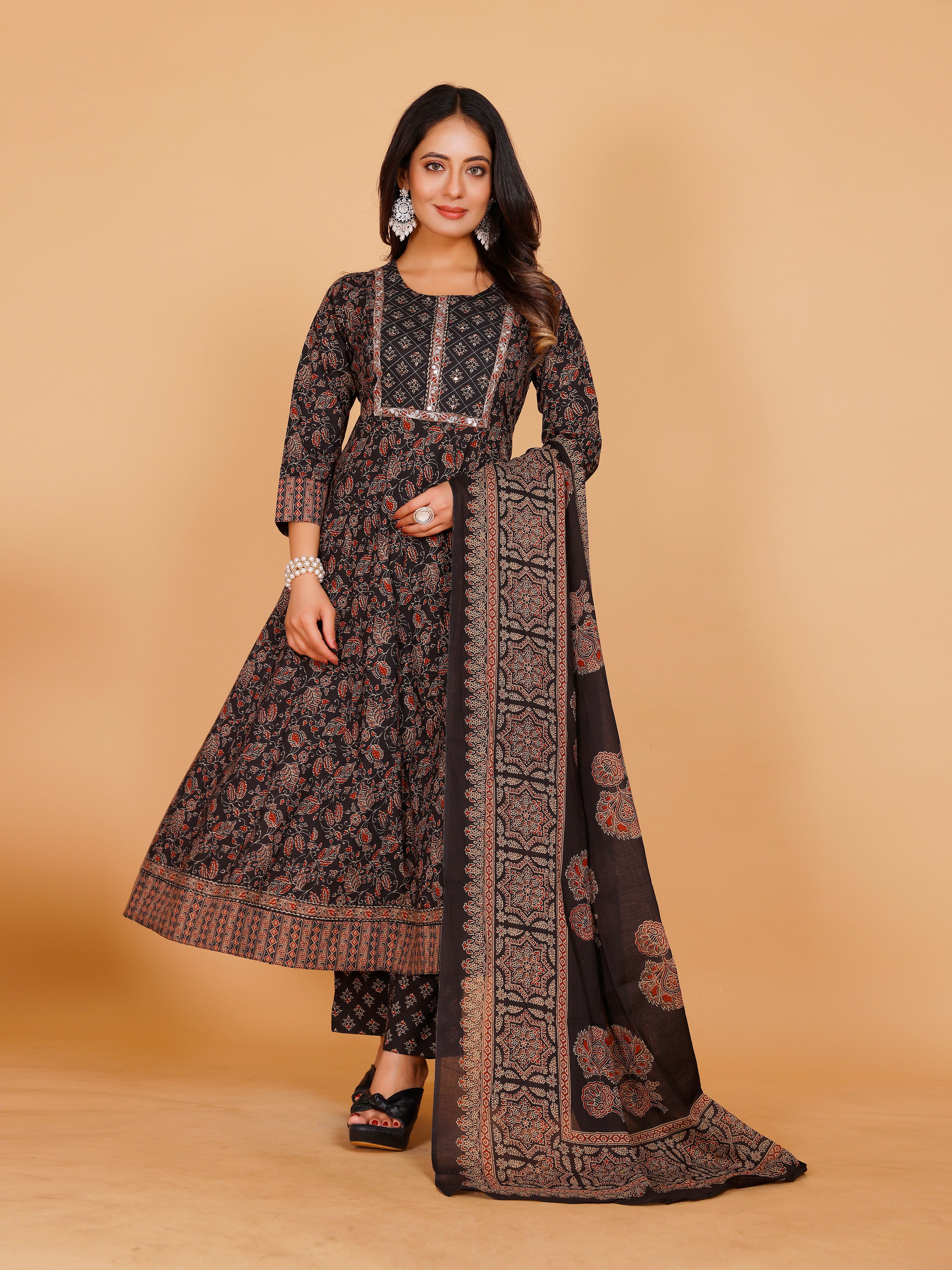 Tanya Flair Suit - Roop Darshan