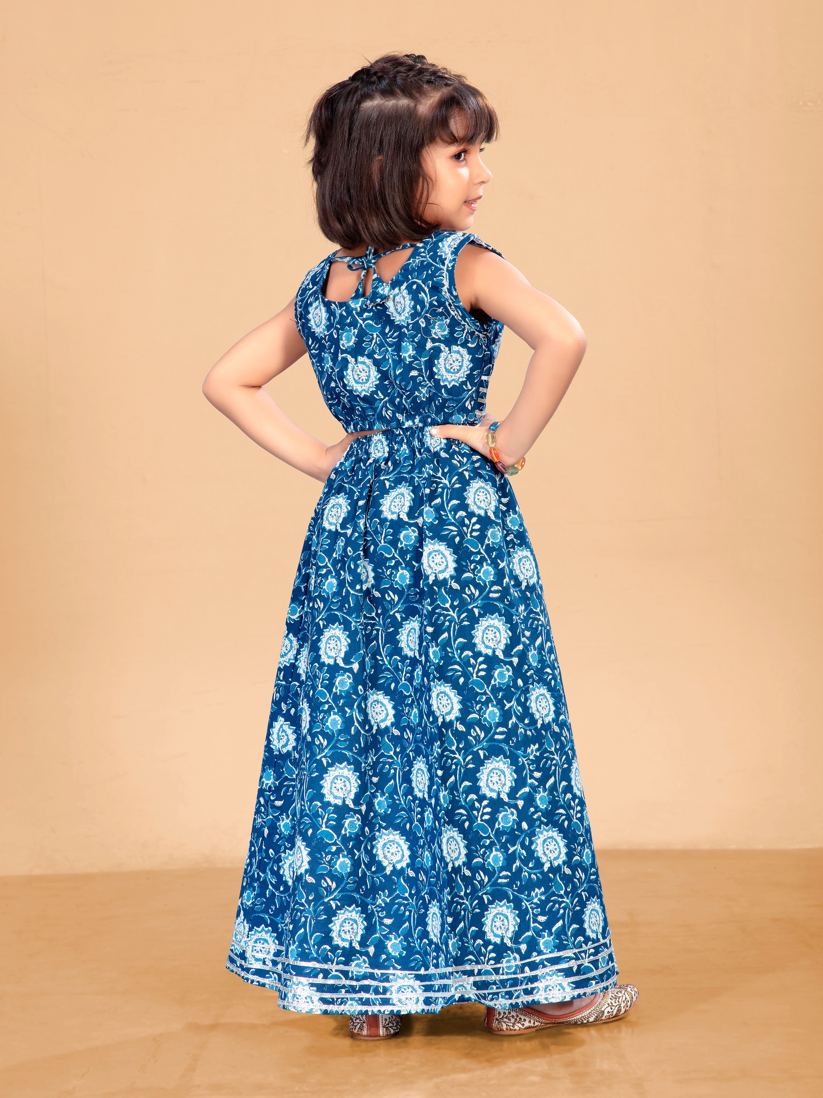 Ruhi Choli Suit