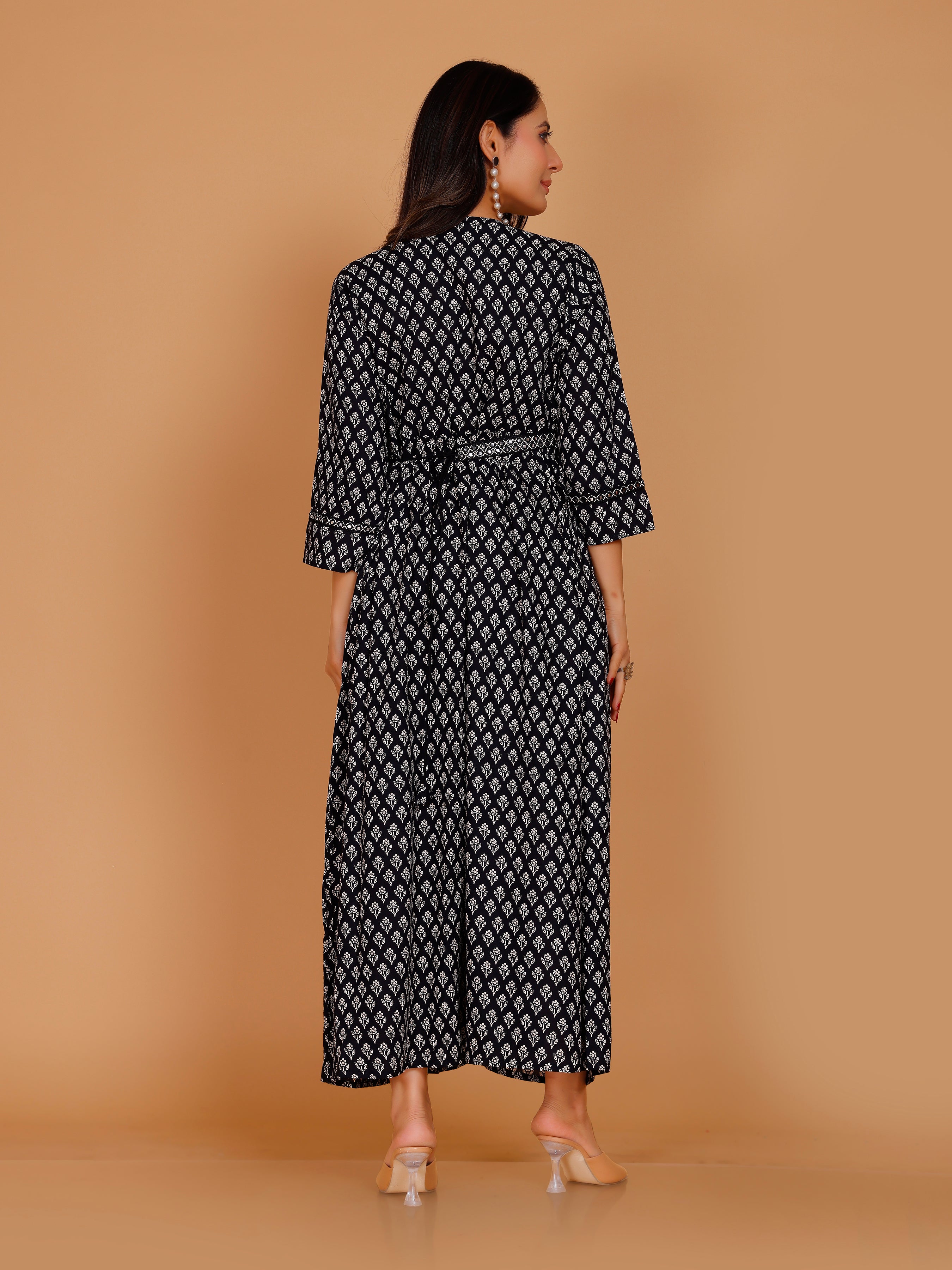 Vamika Ladies Cotton Printed Flair Kurti - Roop Darshan