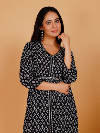 Vamika Ladies Cotton Printed Flair Kurti - Roop Darshan