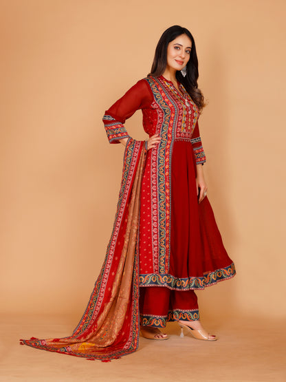 Jessica Kamiz &amp; Pant - Roop Darshan