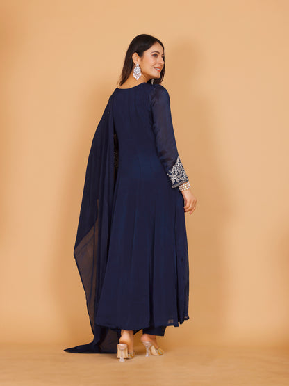 Kesri Kamiz &amp; Pant - Roop Darshan