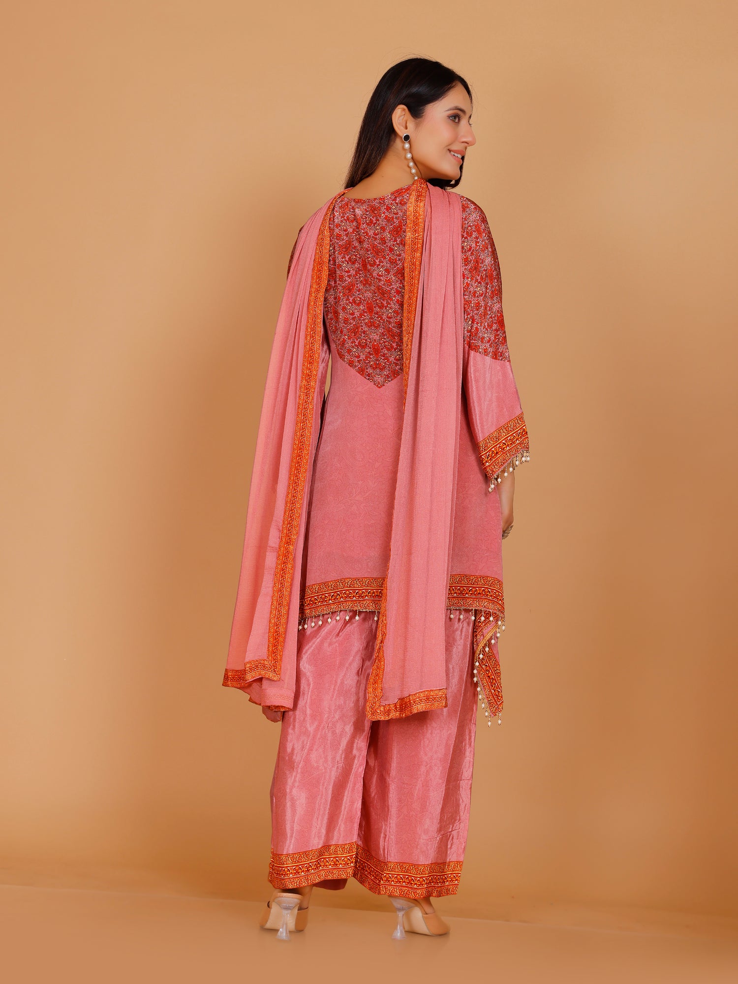 Sharvani Kamiz &amp; Pant - Roop Darshan