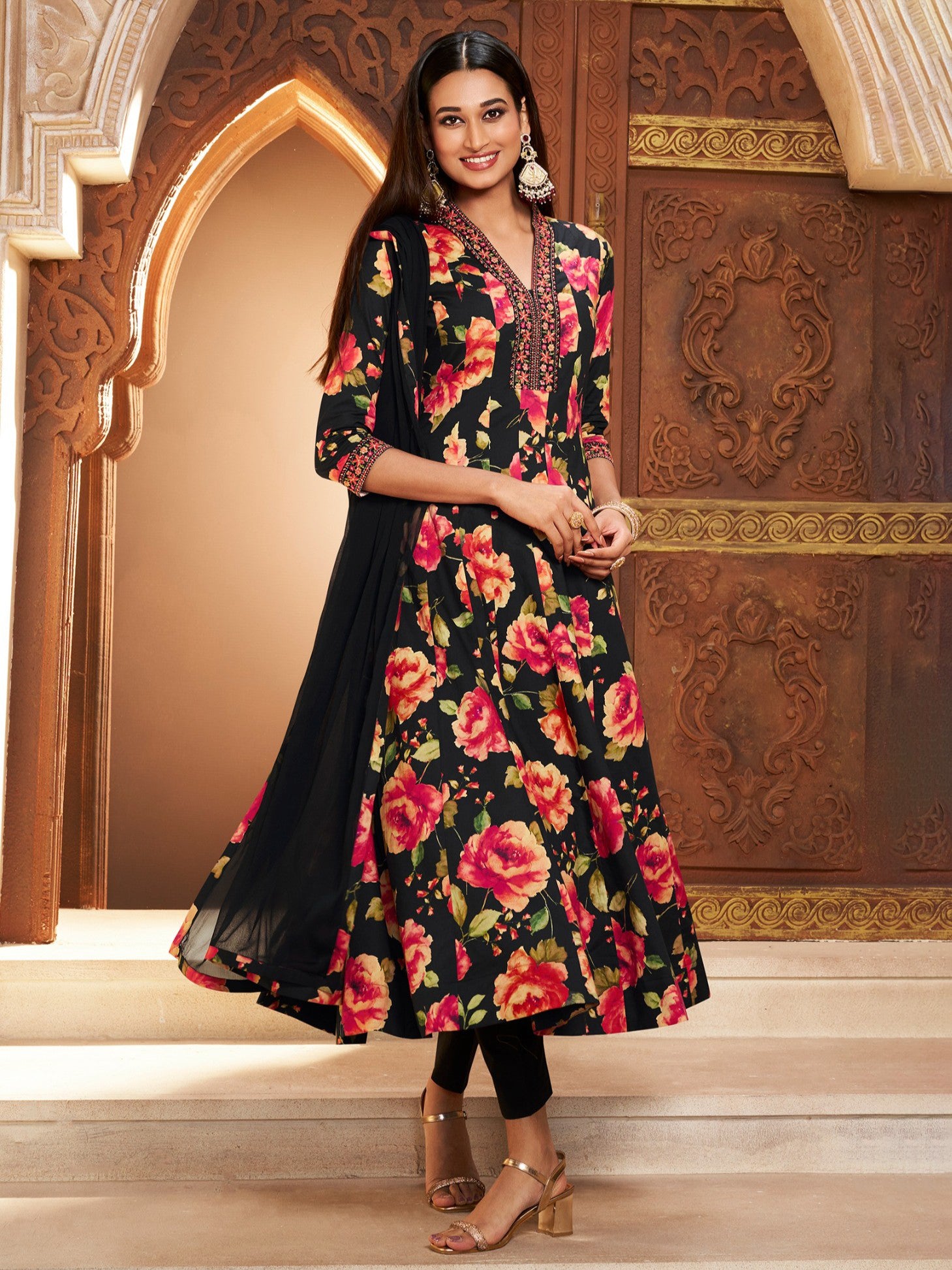 Myra Flair Suit - Roop Darshan