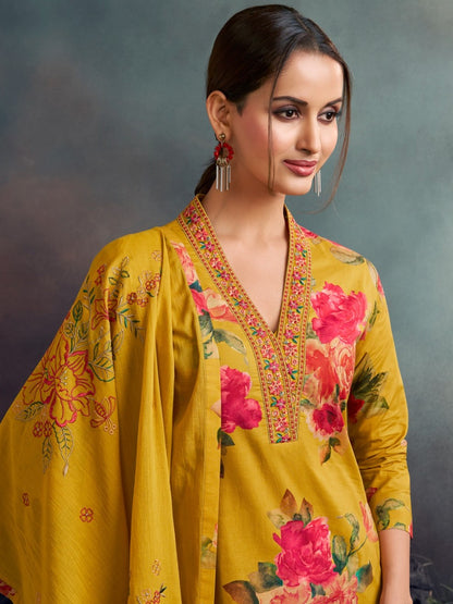 Eshani Kamiz &amp; Pant