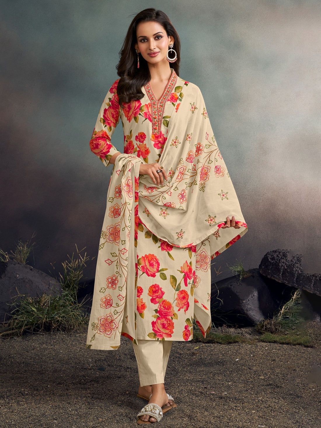 Eshani Kamiz &amp; Pant