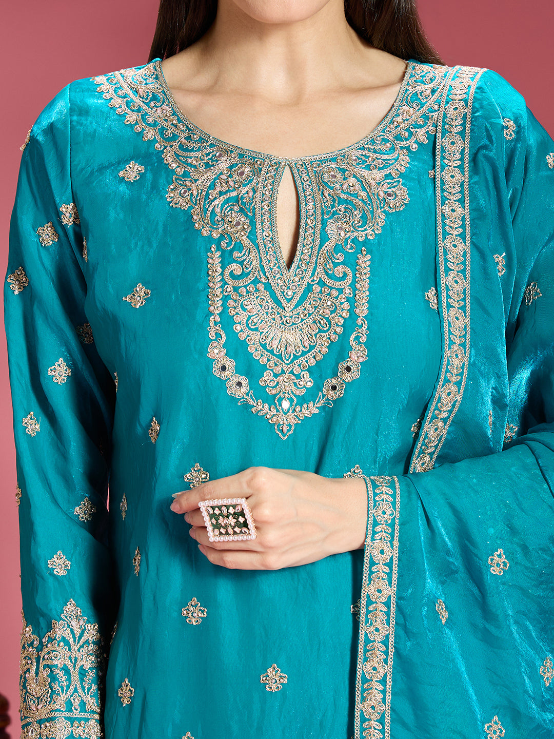 Amina Organza Kamiz &amp; Pant