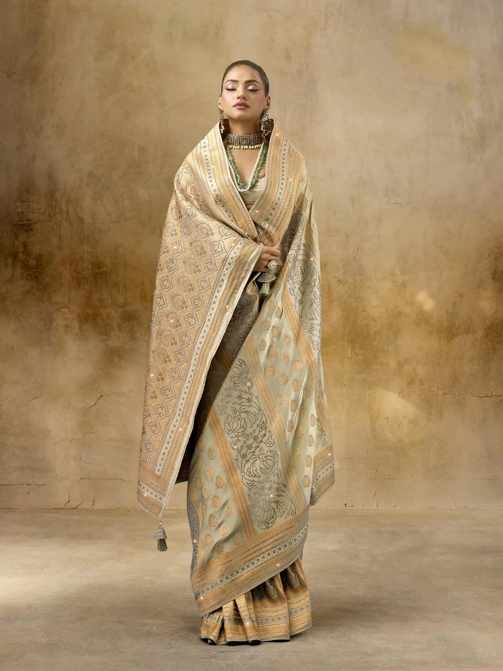 Rashi Saree
