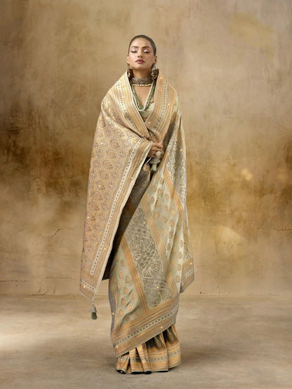 Rashi Saree
