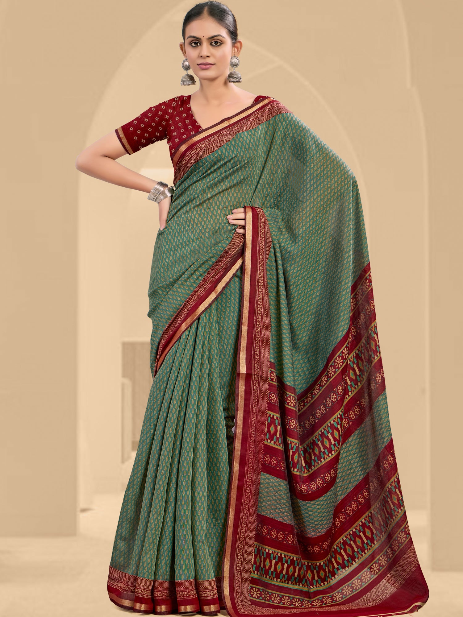 Inaya Saree