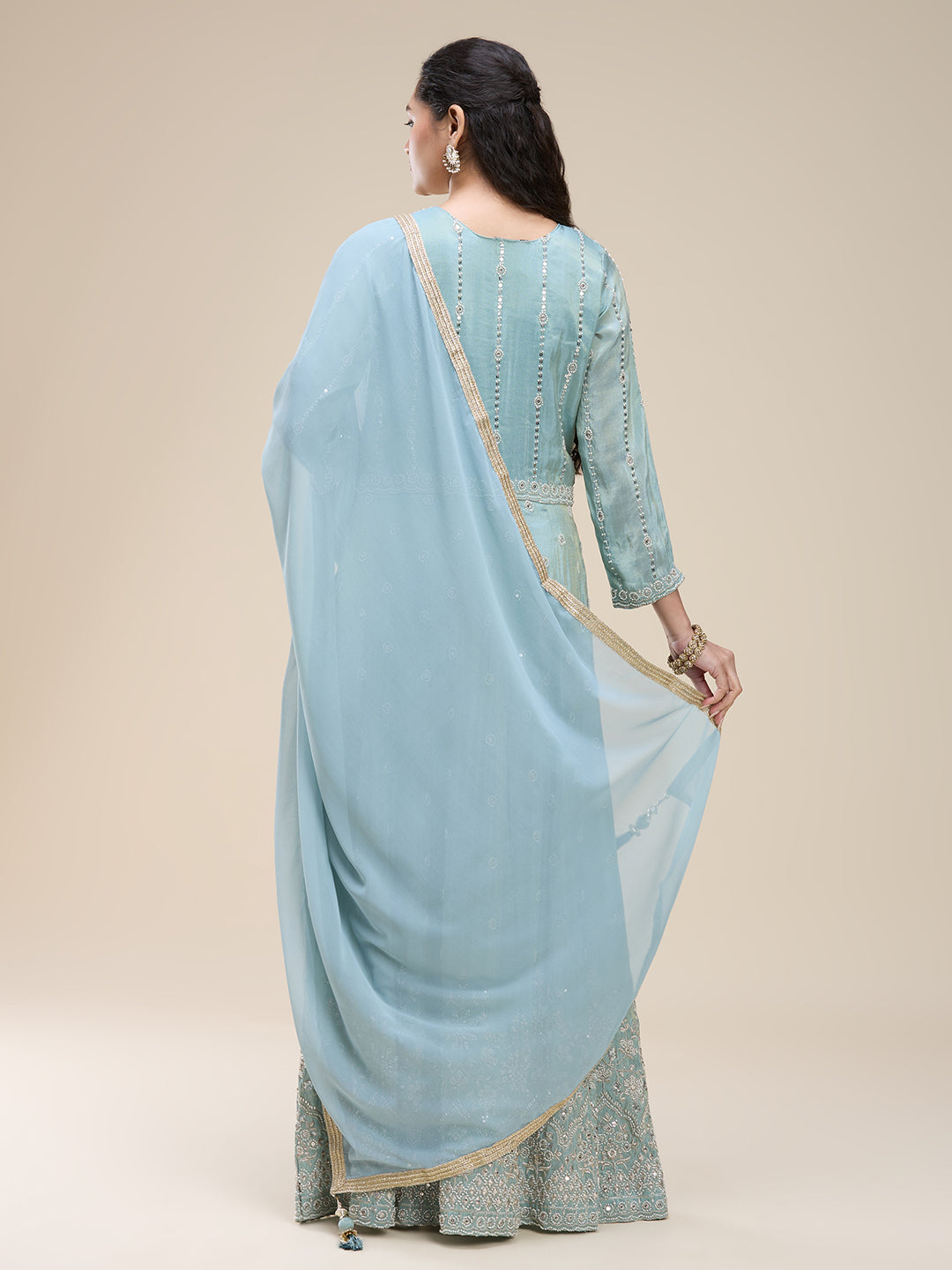 Veena Flair Suit - Roop Darshan