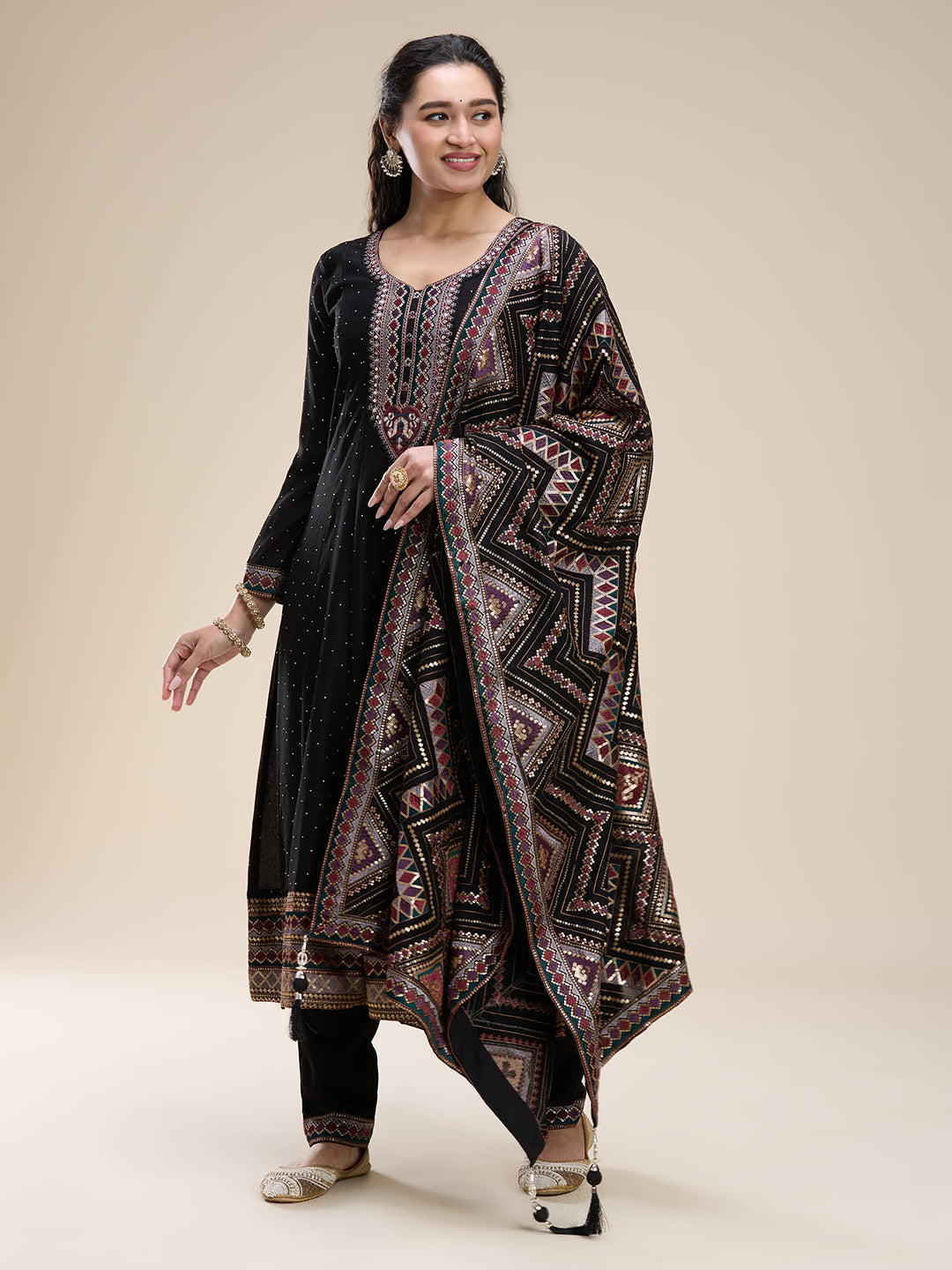 Mahira Flair Suit - Roop Darshan