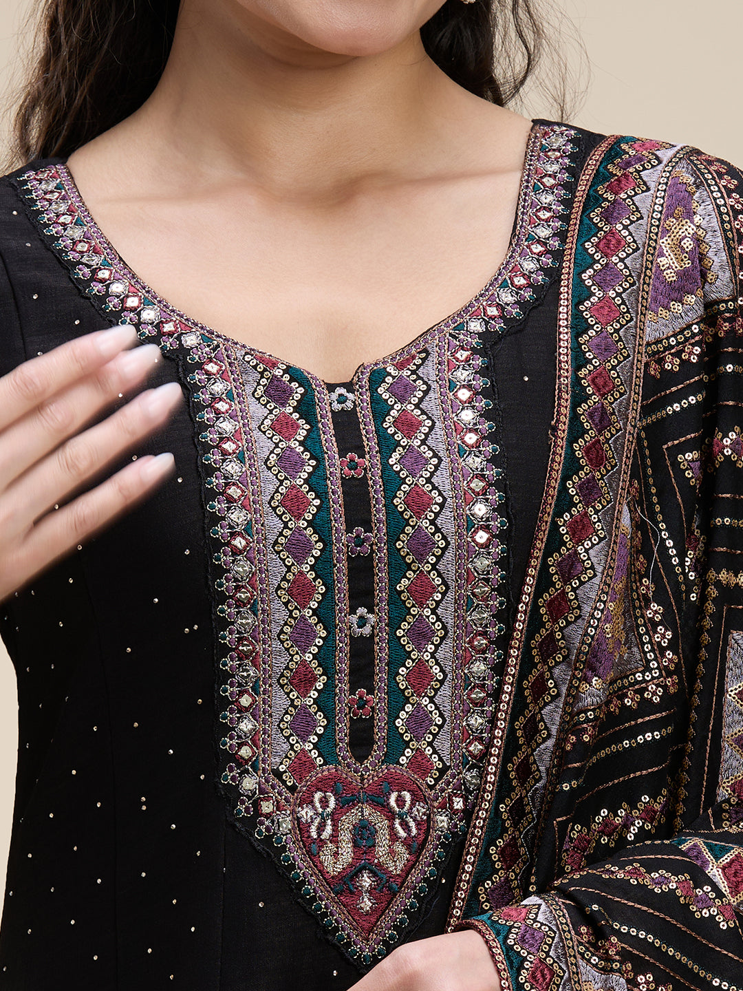 Mahira Flair Suit - Roop Darshan