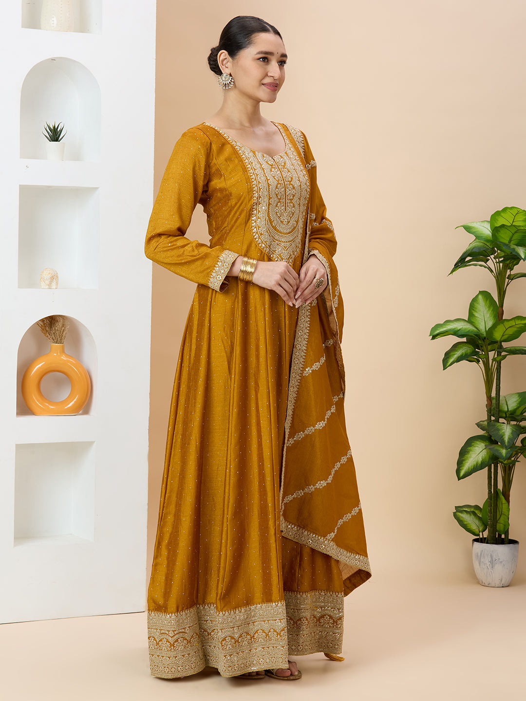 Parul Flair Suit - Roop Darshan