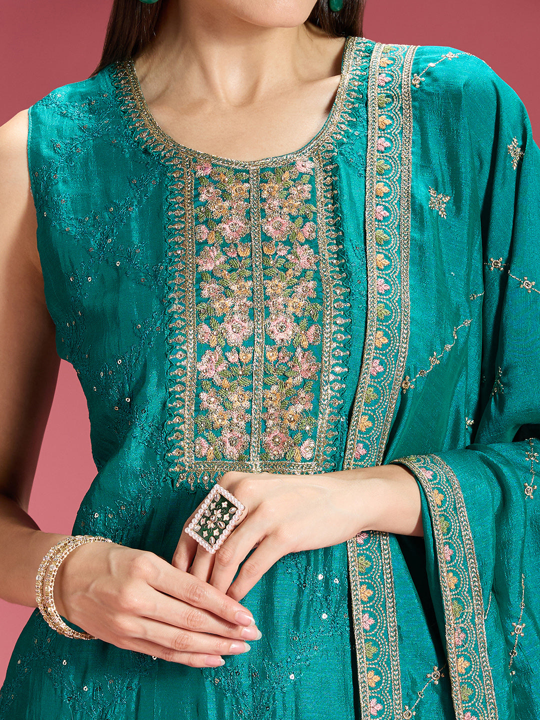 Vahida Silk Straight Suit