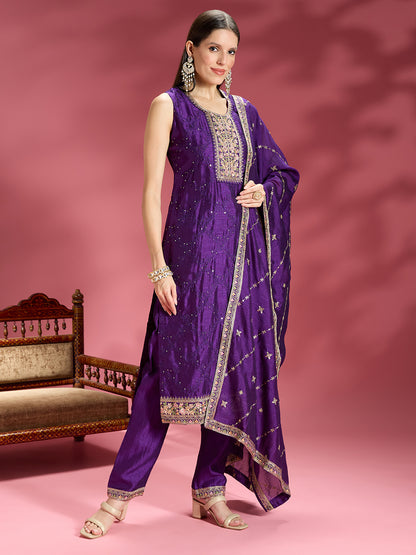 Vahida Silk Straight Suit