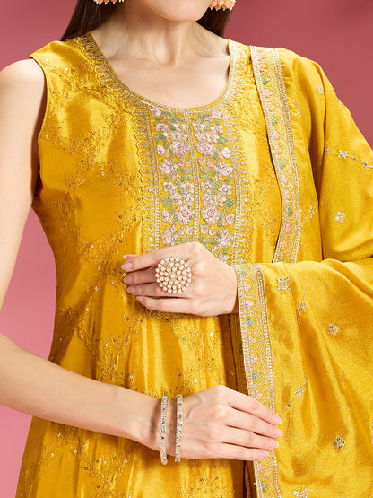 Vahida Silk Straight Suit