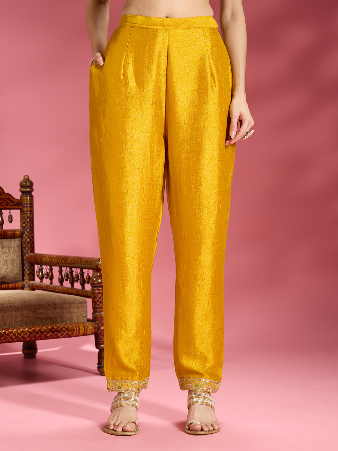 Vahida Silk Straight Suit