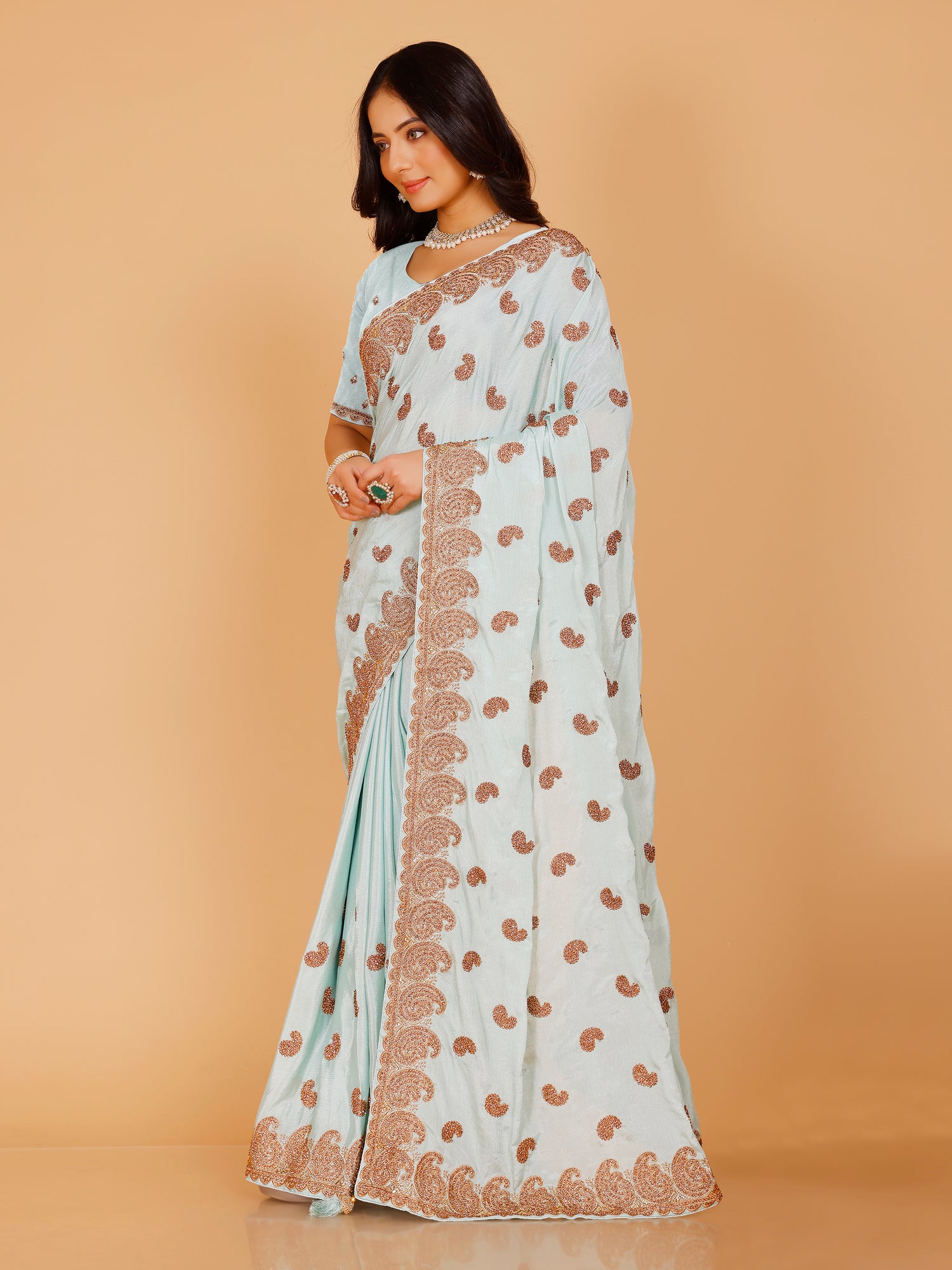 Devi Saree