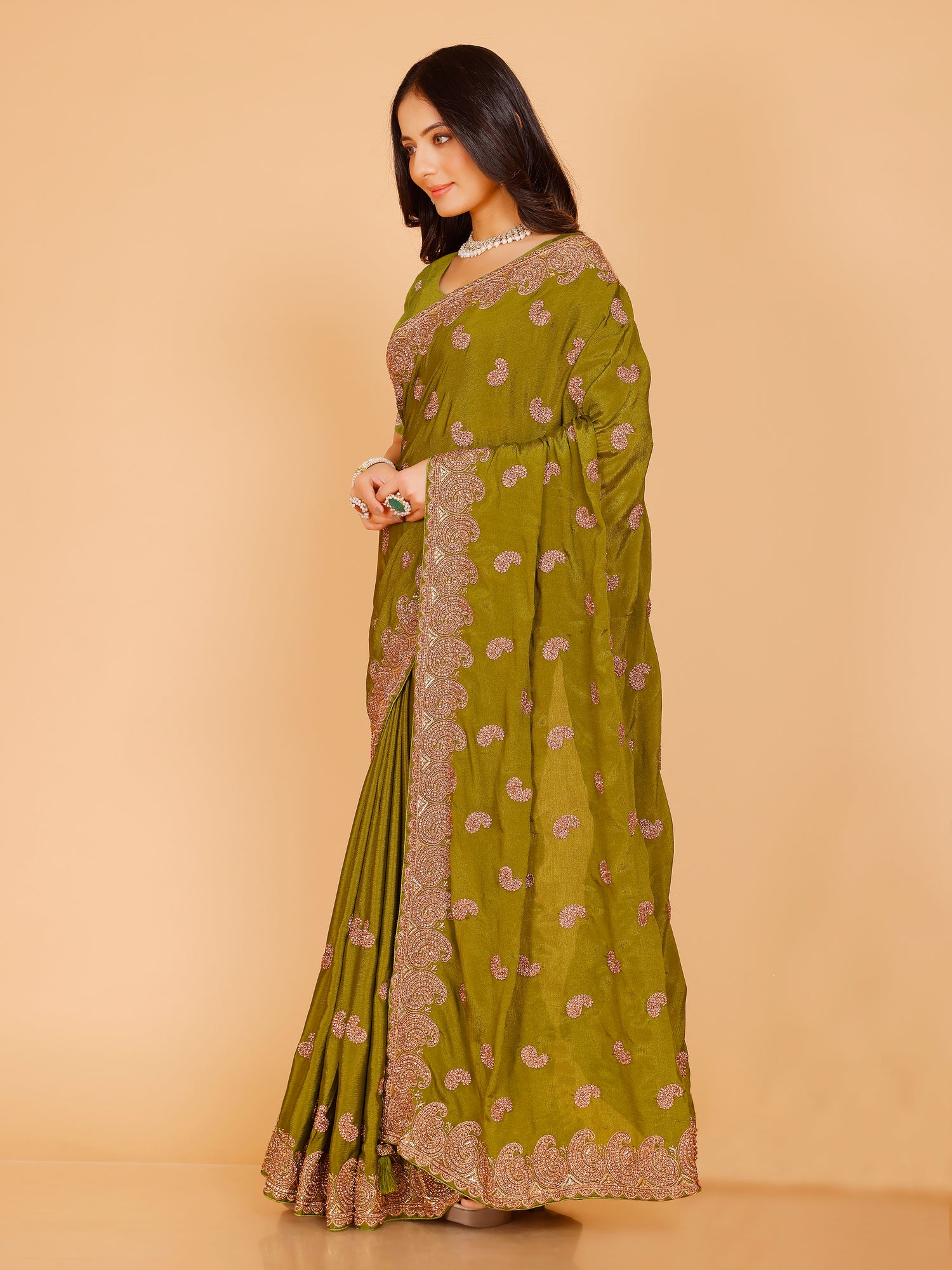 Devi Saree
