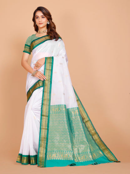 Aavika Saree