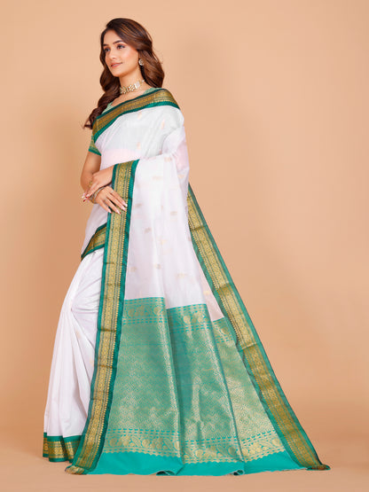 Aavika Saree