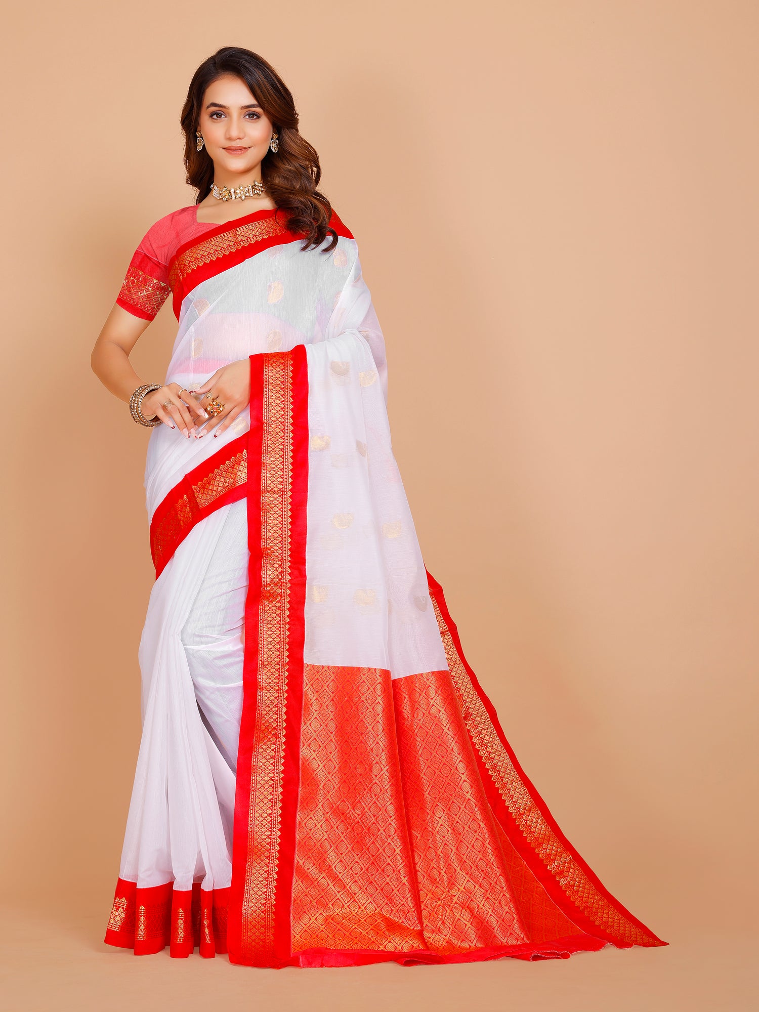 Aavika Saree