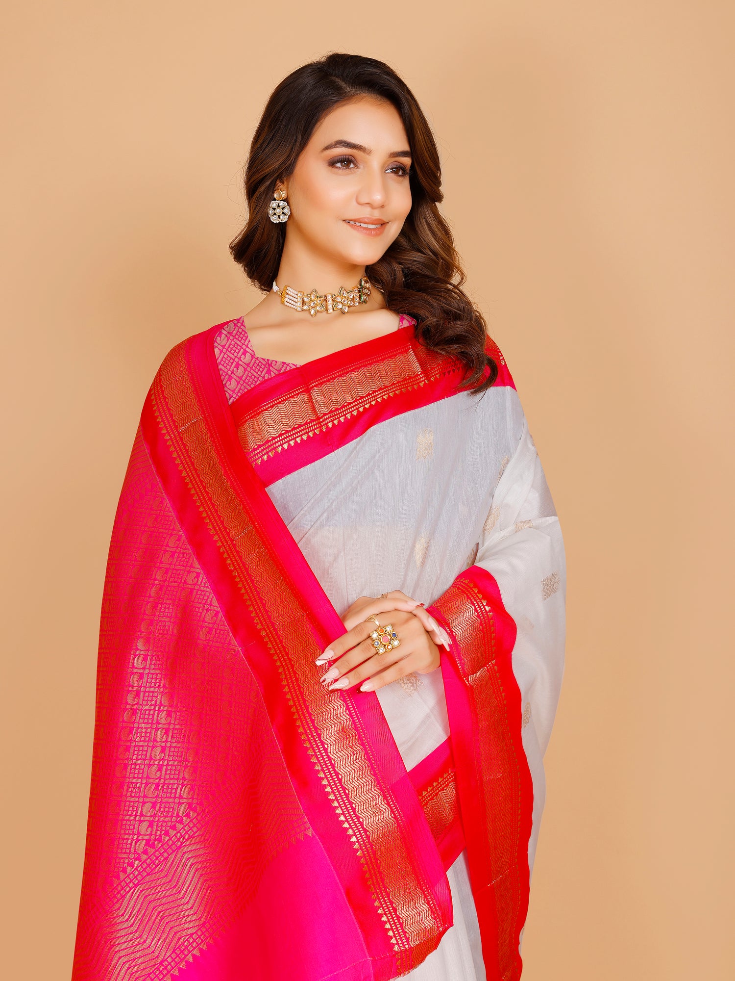 Aavika Saree