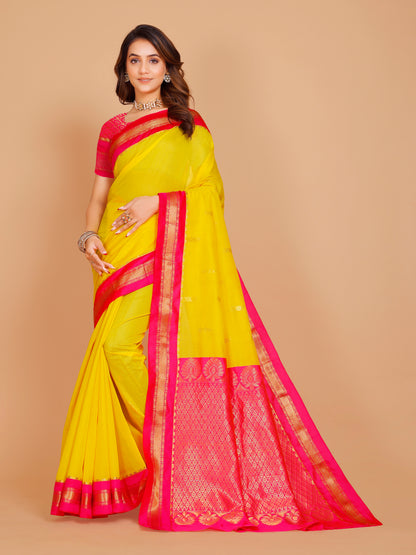 Aavika Saree