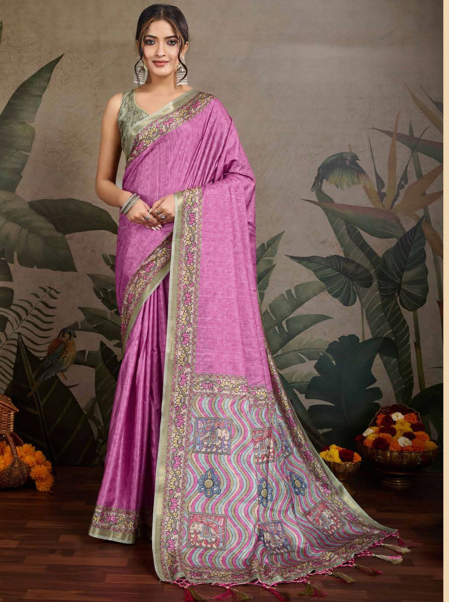 Tara Saree
