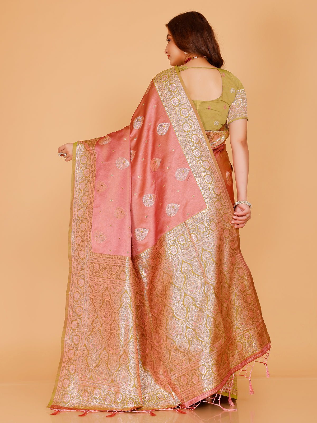 Pavitra Silk Zari Saree