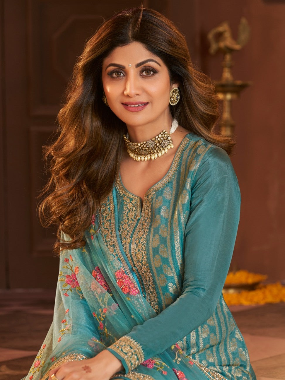 Keya Kamiz &amp; Pant - Roop Darshan