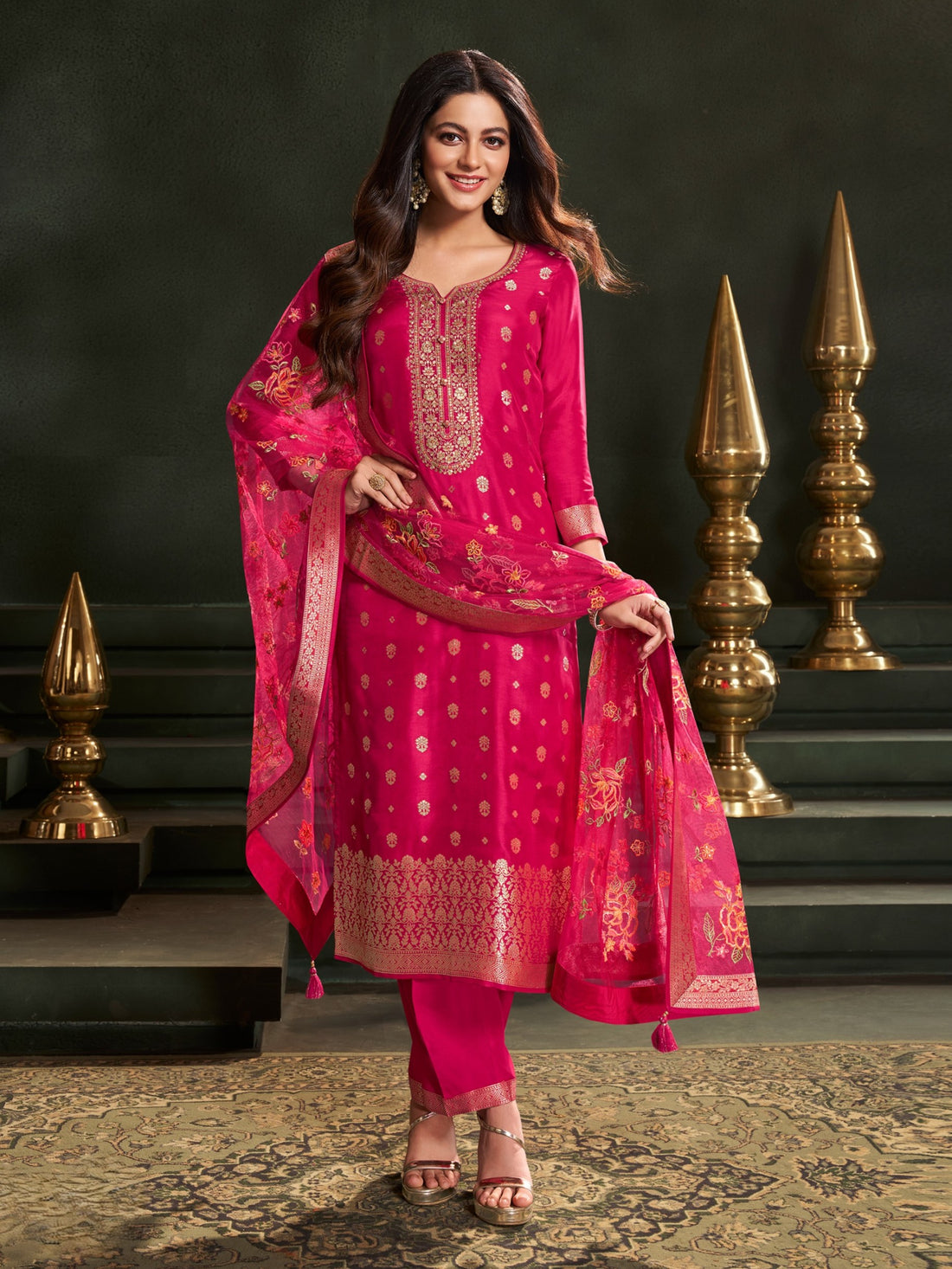 Meher Kamiz &amp; Pant - Roop Darshan