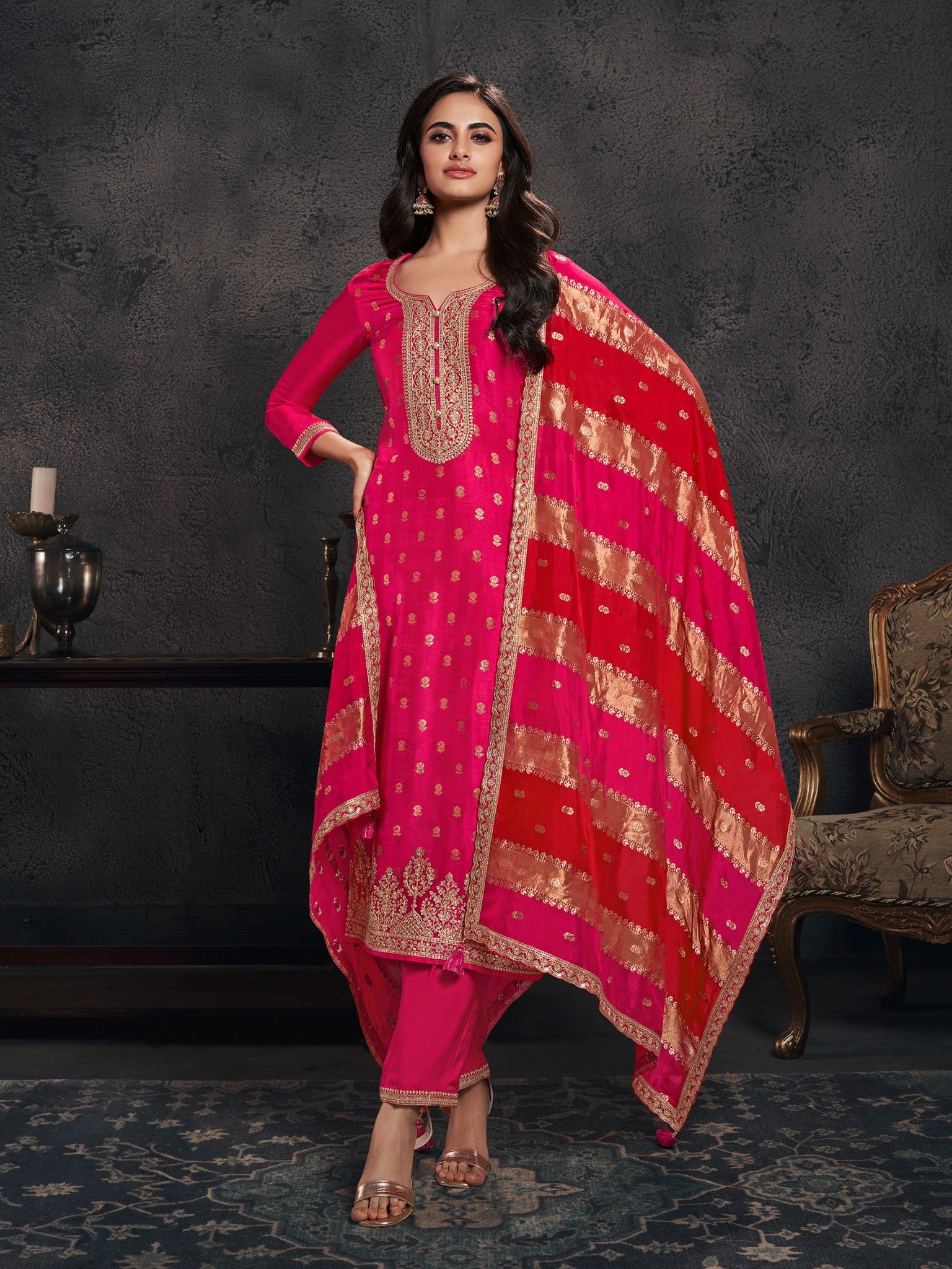 Shyla Straight Kamiz &amp; Pant - Roop Darshan