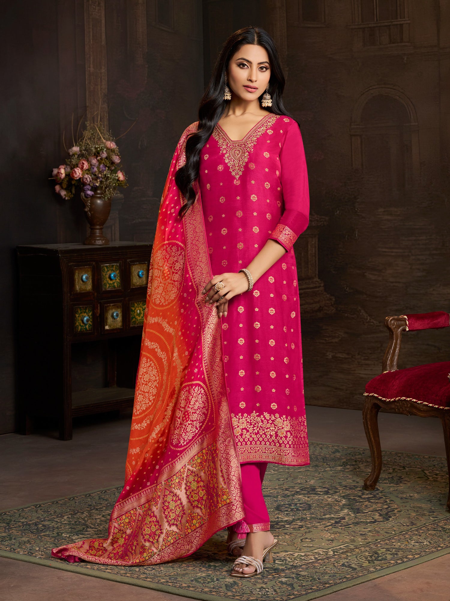 Nidhira Kamiz &amp; Pant - Roop Darshan