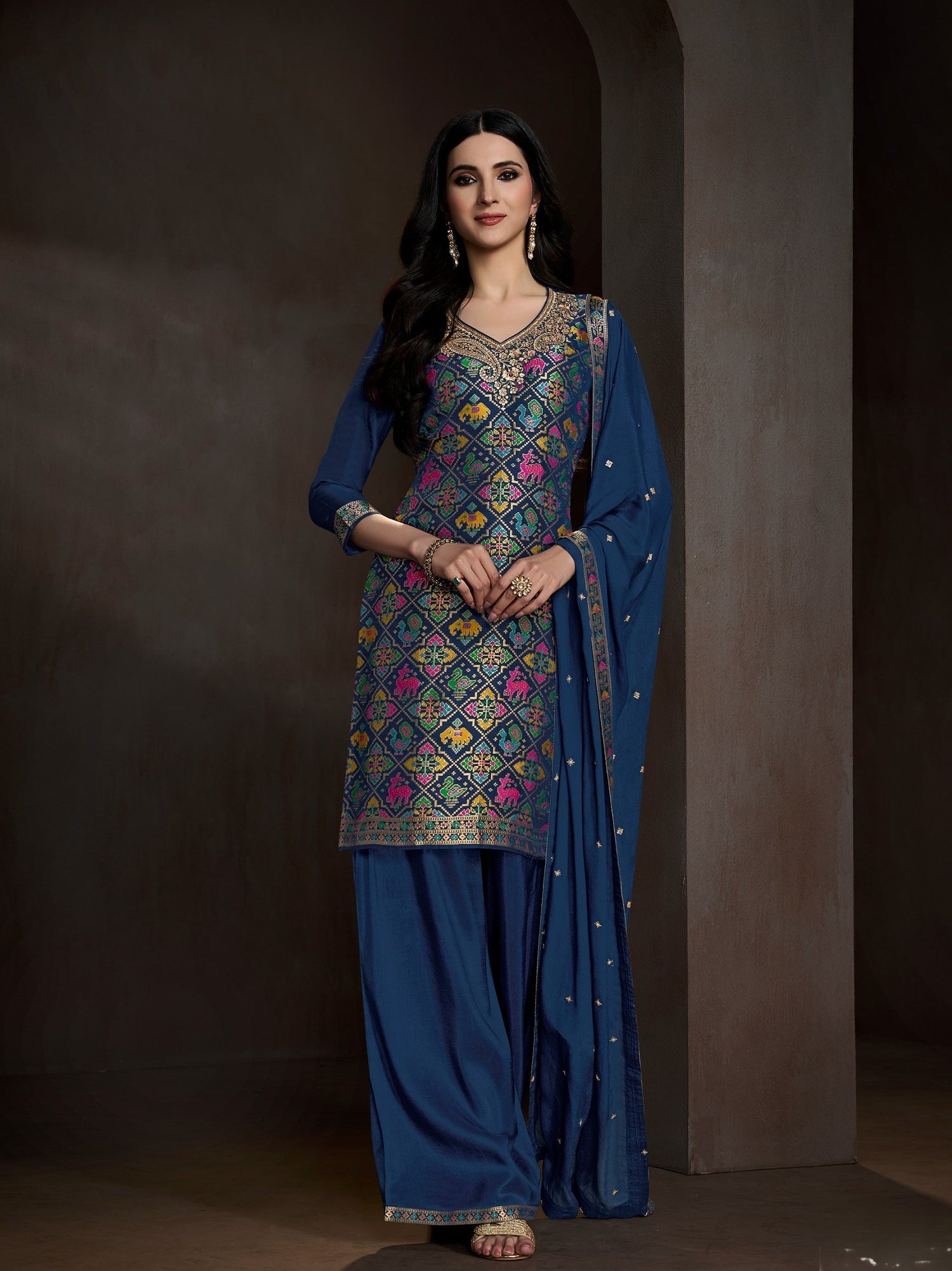 Vaanya Palazzo Suit
