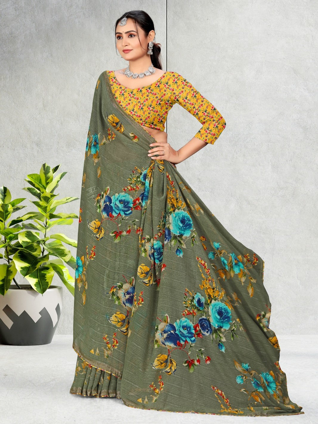 Sunidhi Saree - Roop Darshan