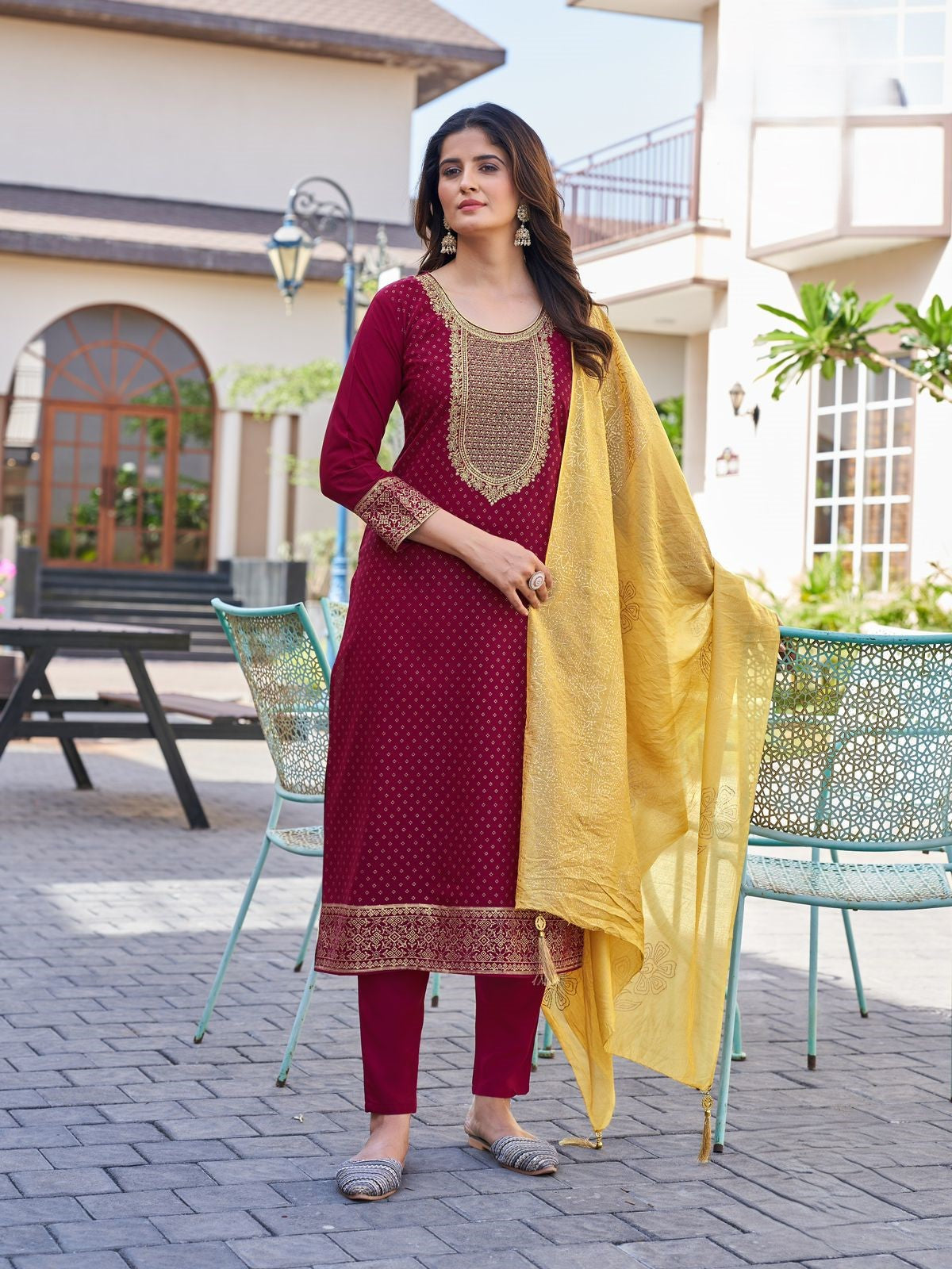 Heena Kamiz &amp; Pant - Roop Darshan