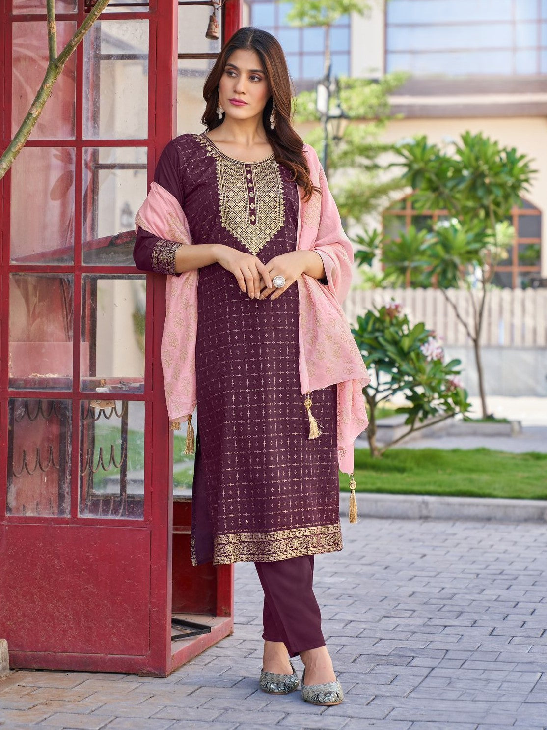 Heena Kamiz &amp; Pant - Roop Darshan