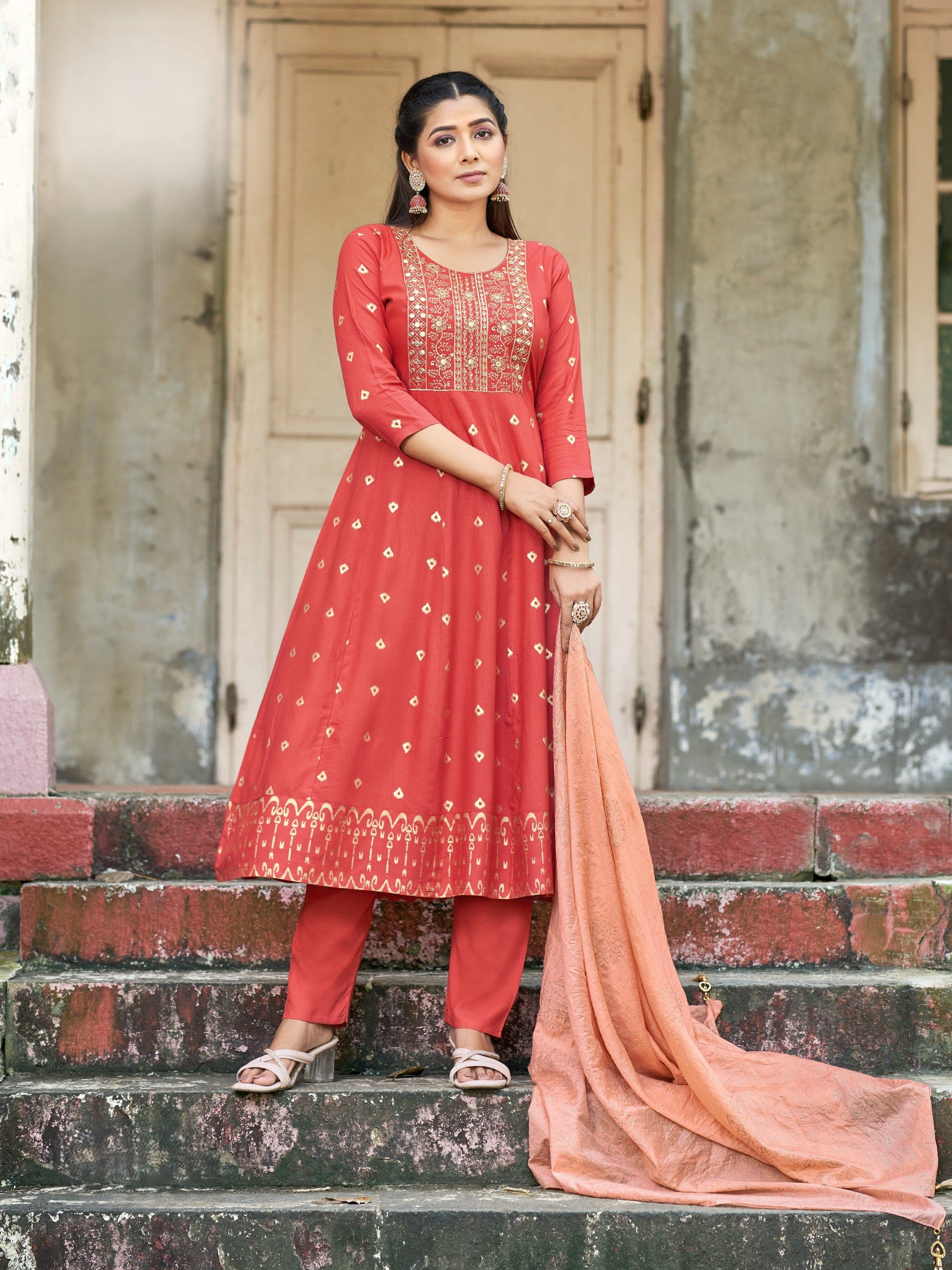 Seema Kamiz &amp; Pant - Roop Darshan