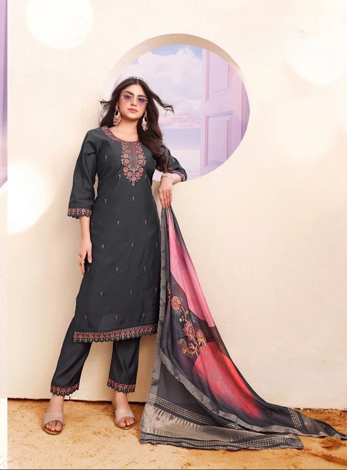 Saanvi Kamiz &amp; Pant