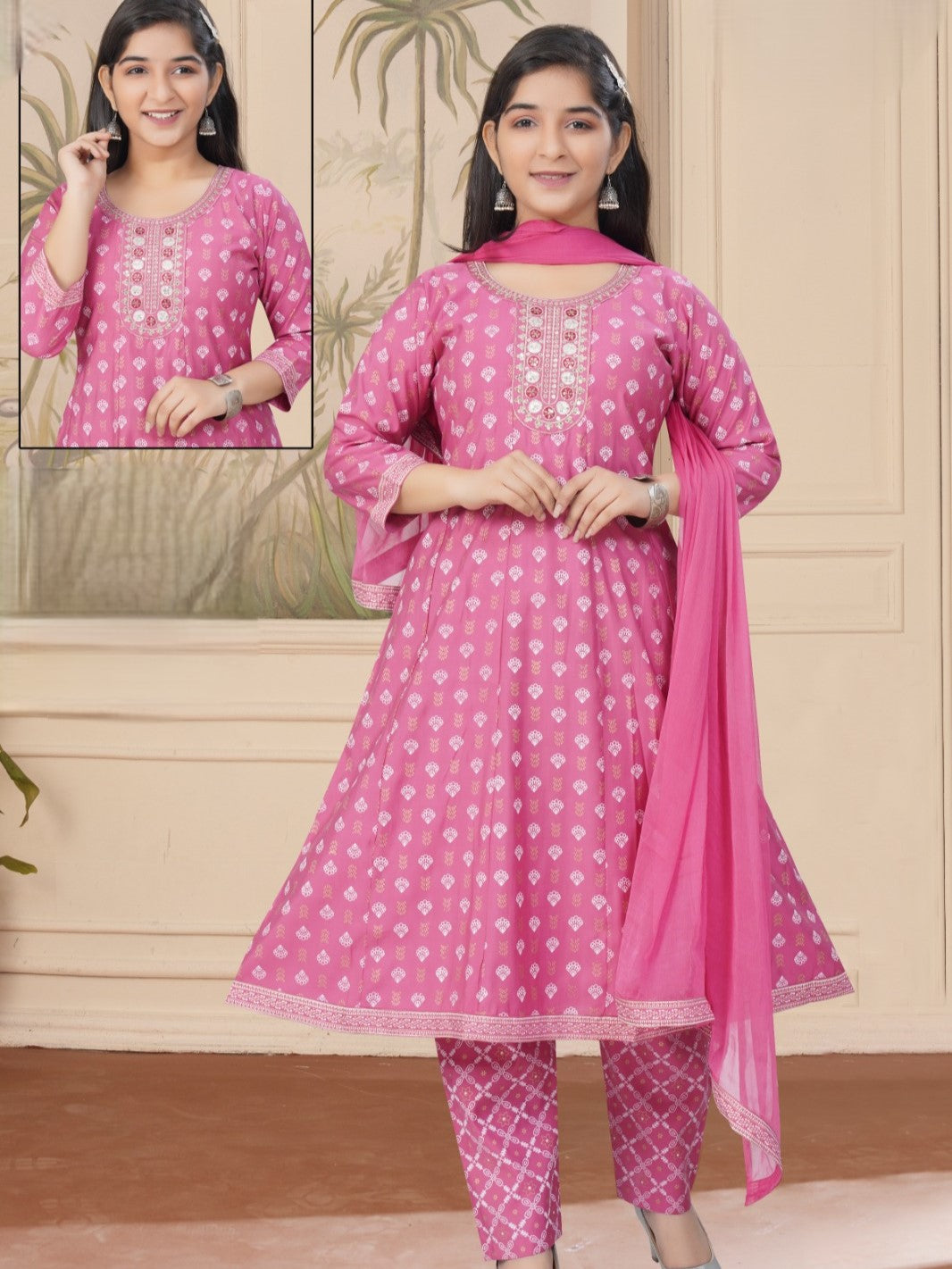 Swara Flair Suit - Roop Darshan