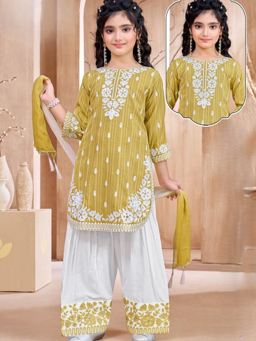 Aarna Palazzo Suit