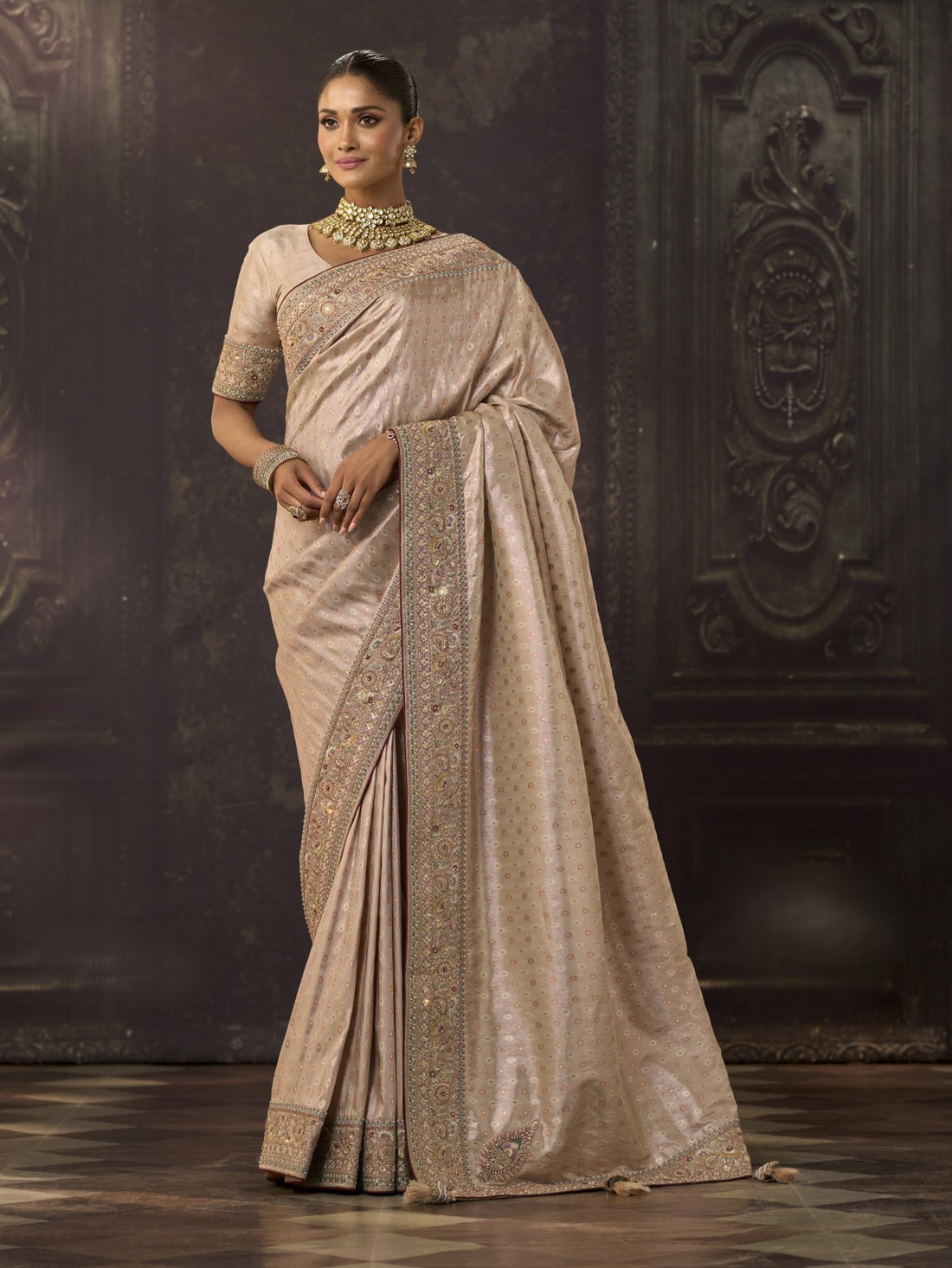 Urvi Saree - Roop Darshan