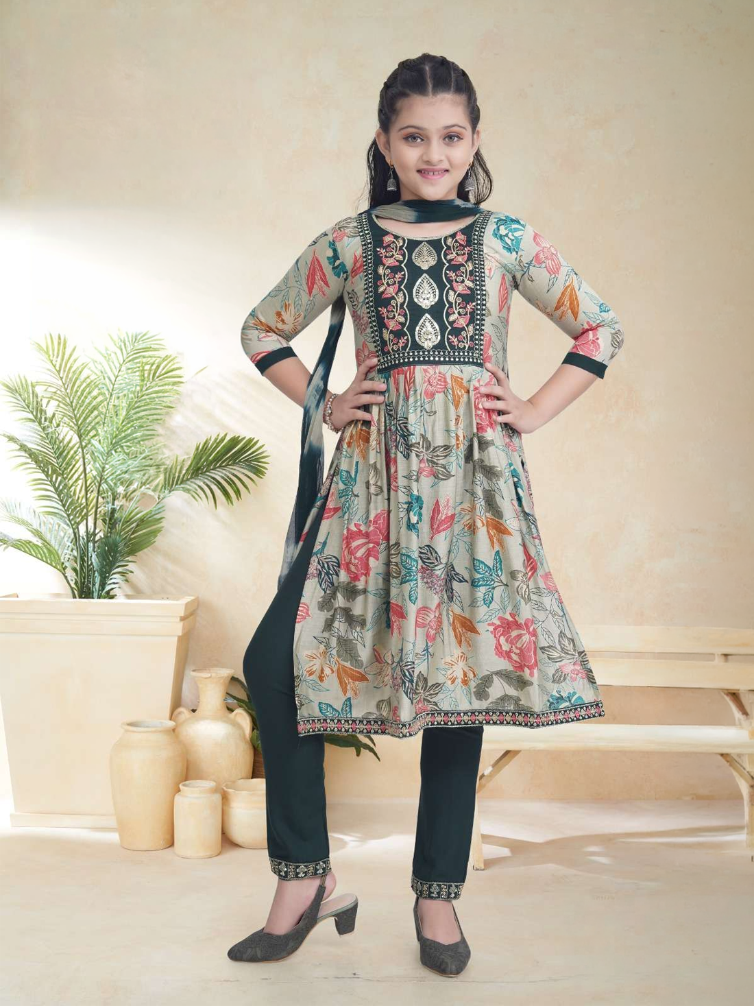 Shree Naira-Cut Cotton Suit