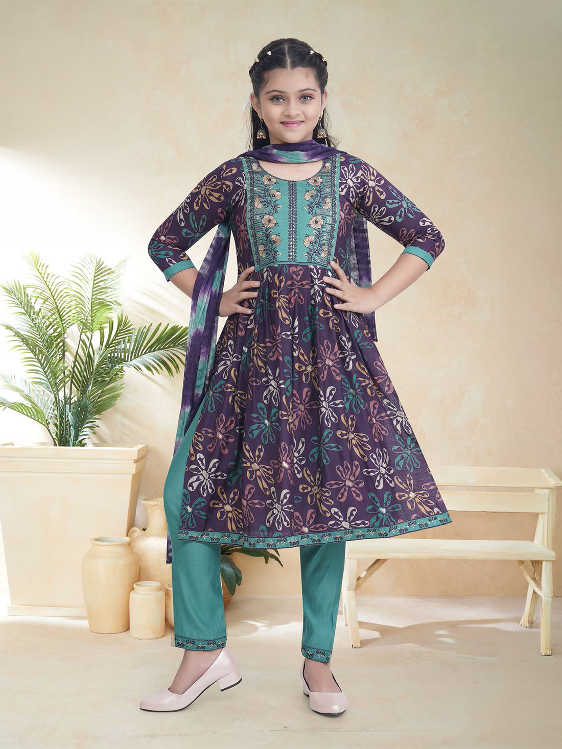 Shree Naira-Cut Cotton Suit