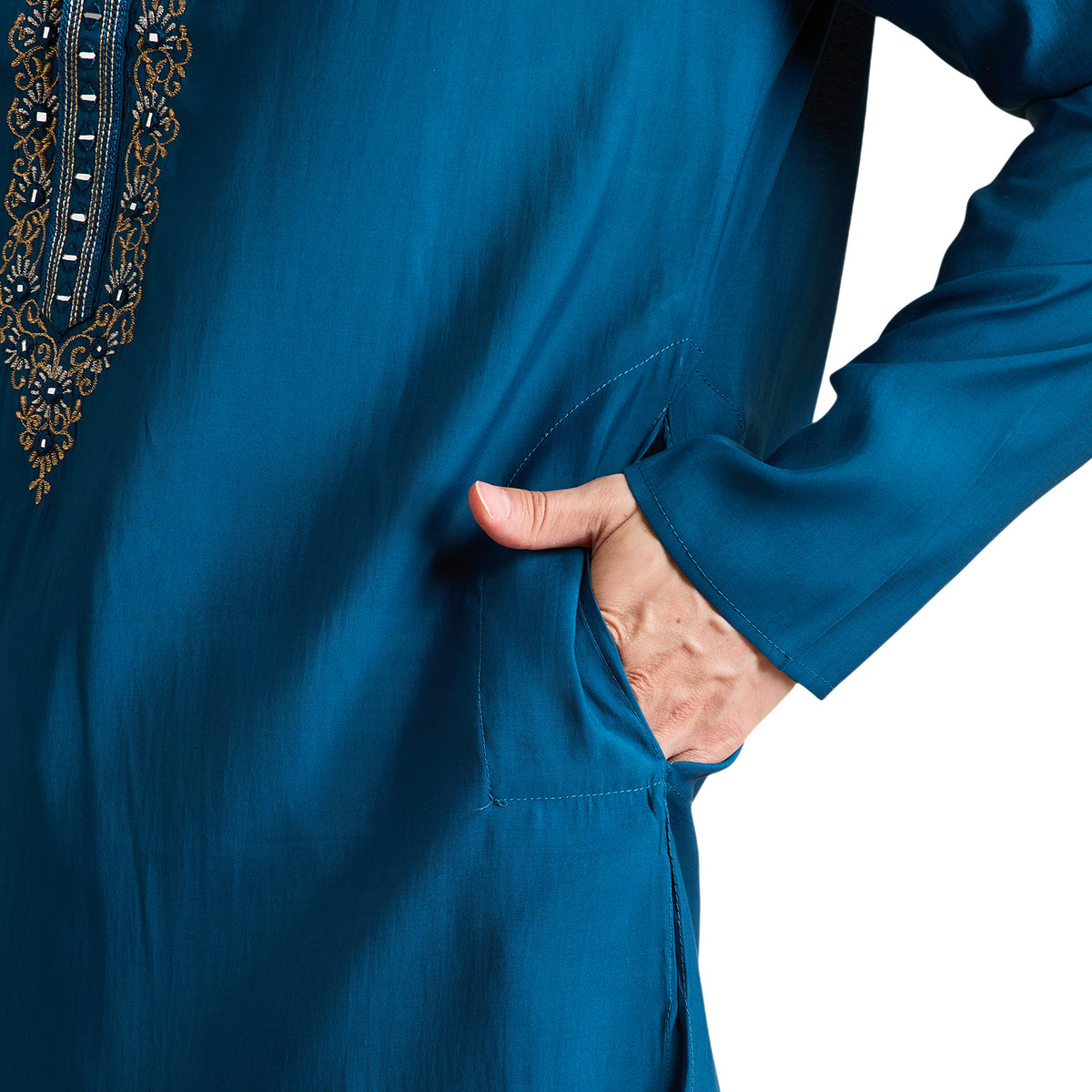 Silk Zari Tiki Kurta Set