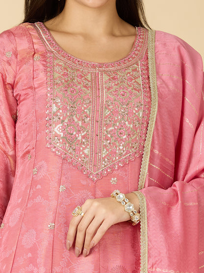 Anavi Flair Suit