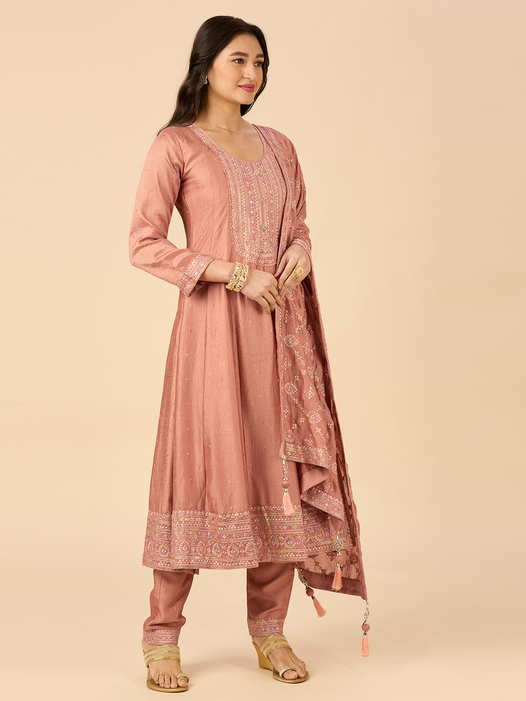 Niya Flair Suit - Roop Darshan