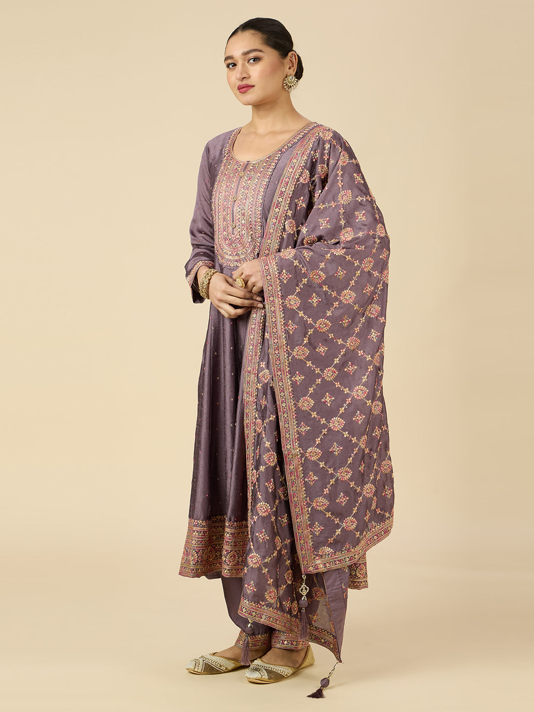 Niya Flair Suit - Roop Darshan
